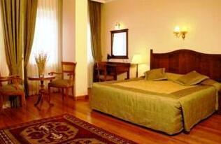 City One Hotel - Photo2