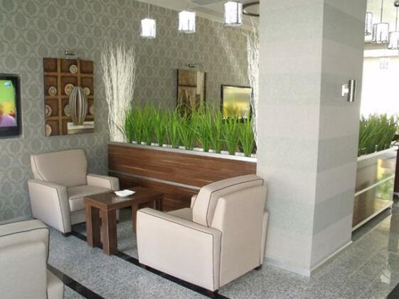 La Casa Hotel - Photo4