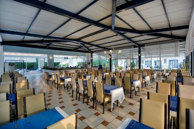 Ares Blue Hotel - Photo4