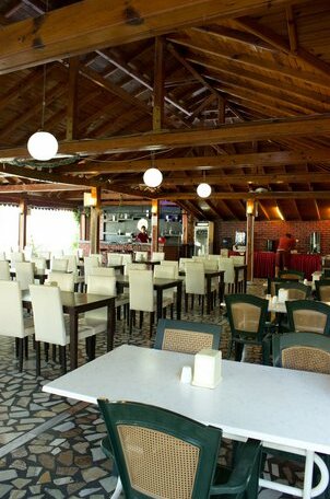 Ares City Hotel - Photo3
