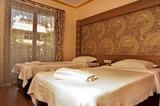Dinara Hotel - Photo4