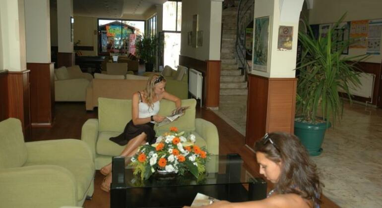 Dragos Beach Hotel - Photo5