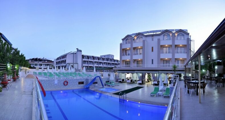 Erkal Resort Hotel - Photo2