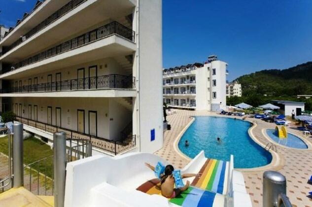 Larissa Blue Hotel Kemer - Photo2