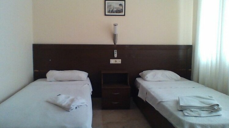 Las Palmeras Hotel - Photo5