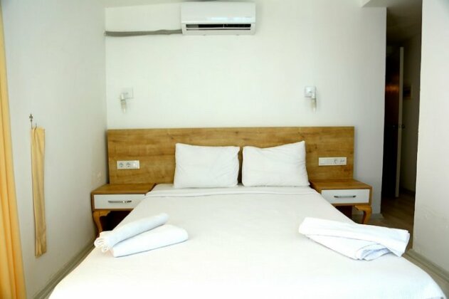 Mira Olimpos Beach Hotel - Photo4