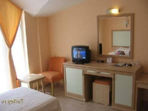 Mr Crane Hotel - Photo4