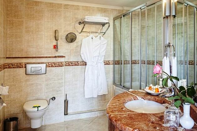 Rox Royal Hotel - Photo3