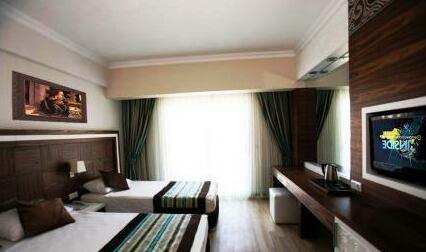 Roxy Resort Hotel & Spa - Photo5