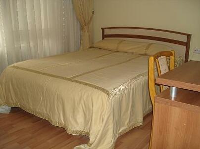 Saros Hotel - Photo2