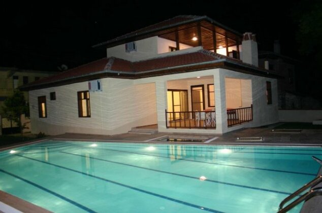 Begonville Villa - Photo2
