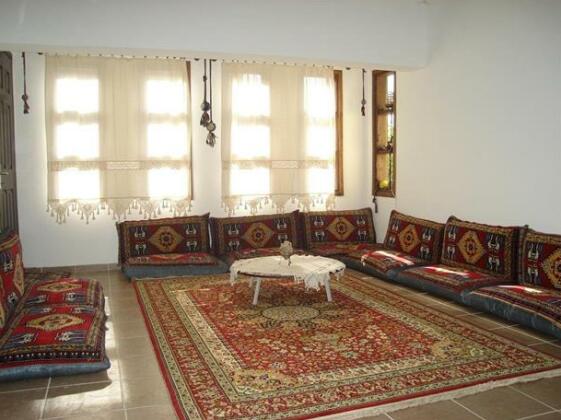 Begonville Villa - Photo3