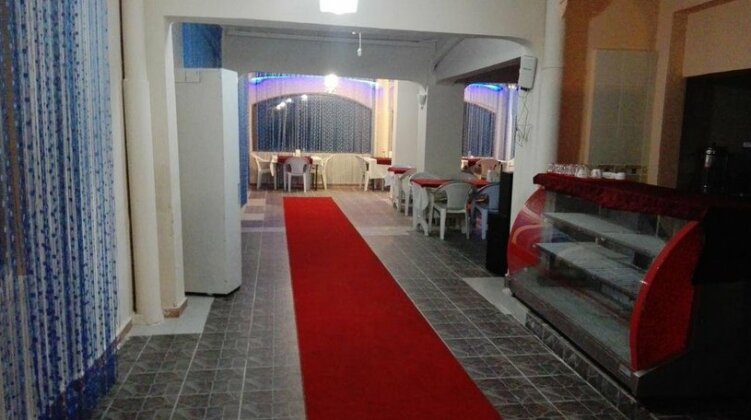 Delfin Hotel Restaurant - Photo2