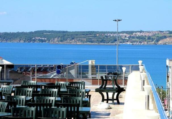 Parlak Resort Hotel - Photo2