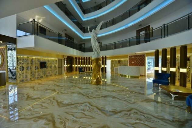 Calista Premium Residence - Photo4