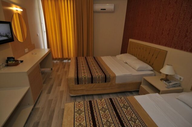 Klas Hotel Dom - Photo4