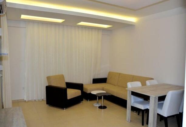 Luxury Suites by Melani Tower - Photo3