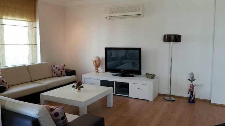 Pamfilia Apartments - Photo4