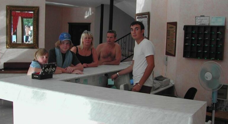 Avos Apartments - Photo2