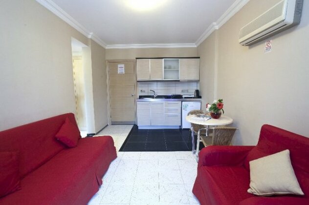 Candan Apart - Photo2