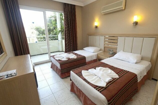 Candan Apart - Photo4