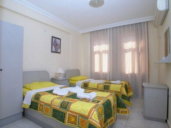 Club Aladdin Apartments - Photo2