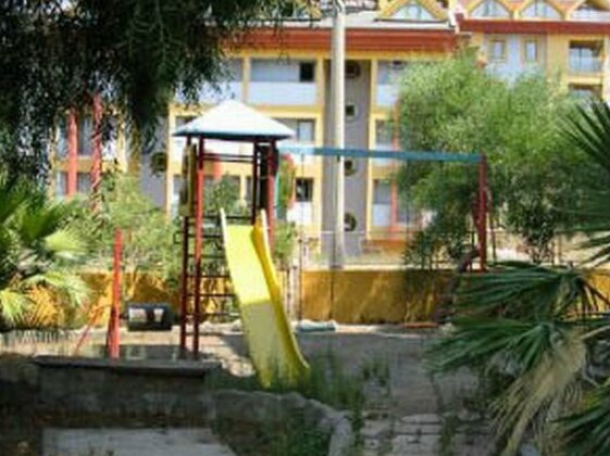 Club Aladdin Apartments - Photo3