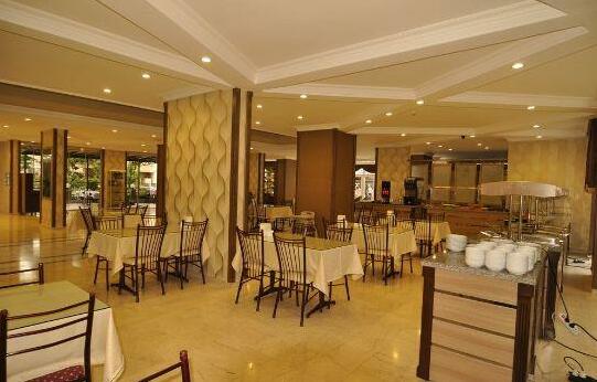 Club Dorado - Photo5