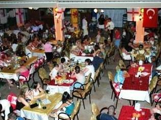 Club Orient Apartments - Photo2