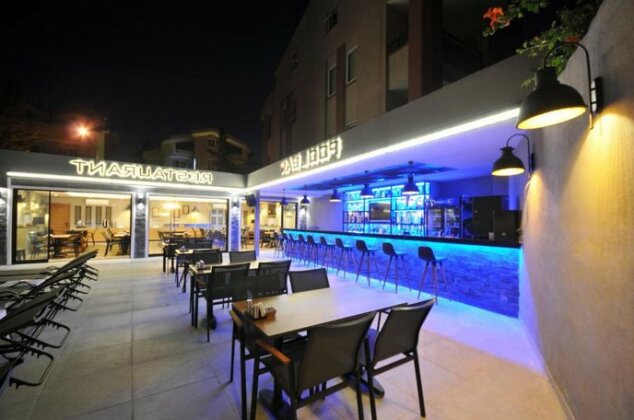 Club Sema Apartments - Photo5
