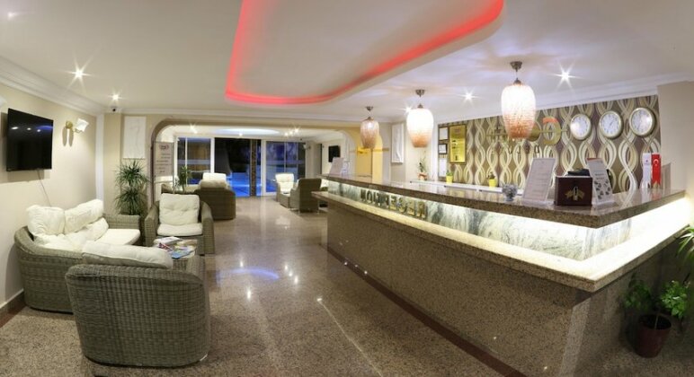 Comet De Luxe Hotel - Photo5