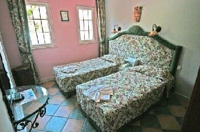Domino Palace - Photo2