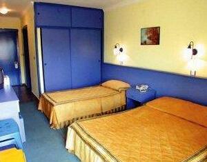 Green Abacus Hotel - Photo2