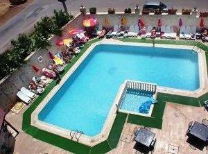 Green Abacus Hotel - Photo3