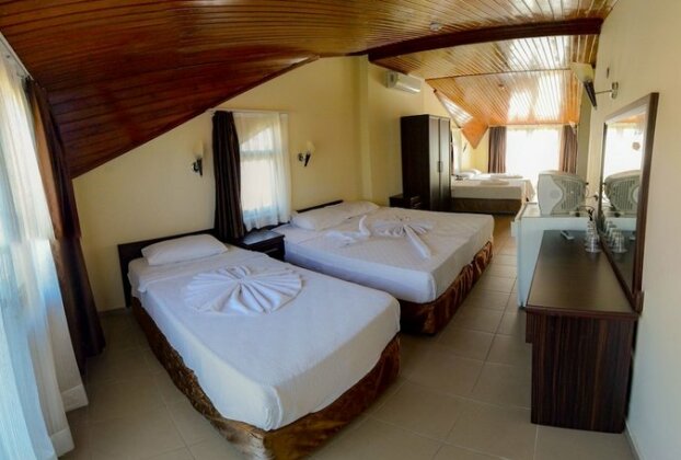 Green Palm Hotel - Photo5
