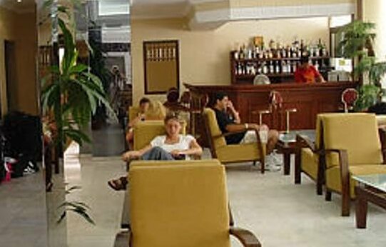 Intermar Hotel - Photo3