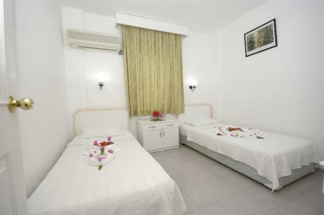 Kurt Apartments - Photo3