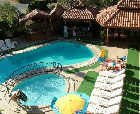 Mola Apartments - Photo5