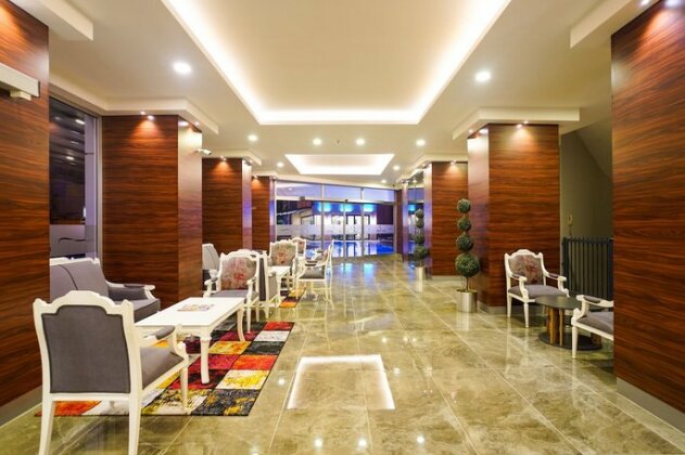 Seren Sari Hotel - Photo3