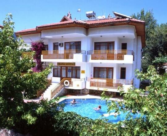 Ustun Apart - Photo2