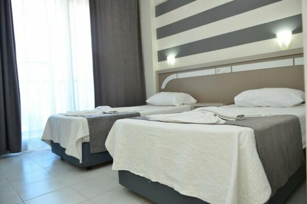 Yade Hotel - Photo5