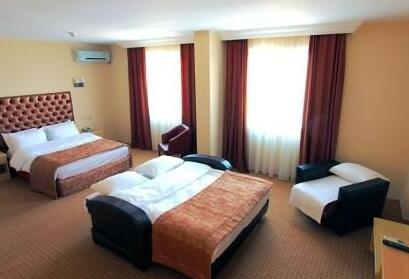 Hostapark Hotel - Photo2