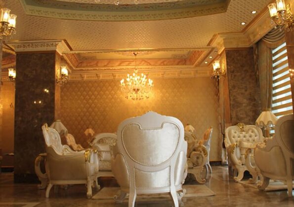 Royal Mersin Hotel - Photo4