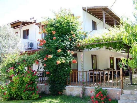 Ova Pansiyon - Photo2