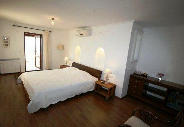 Zephyros Hotel - Photo2