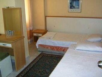 Marmaris Deniz Hostel - Photo2