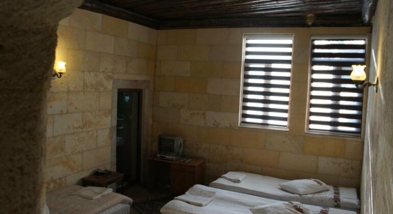 Monastery Cave Hotel - Photo5