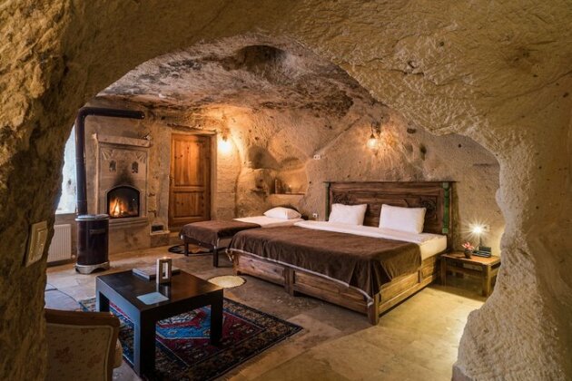 Atilla's Cave Hotel - Photo2