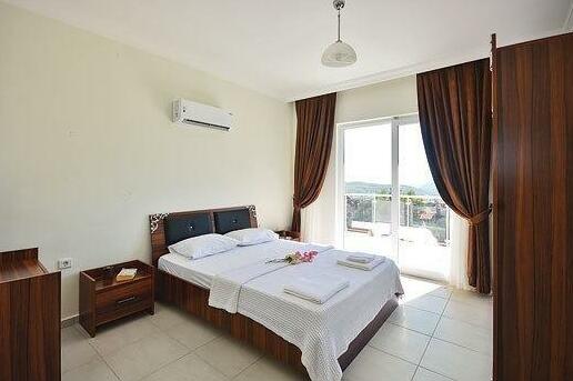 Ayca - Photo5