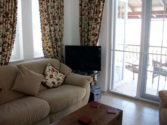 Daisy Garden Villa - Photo4